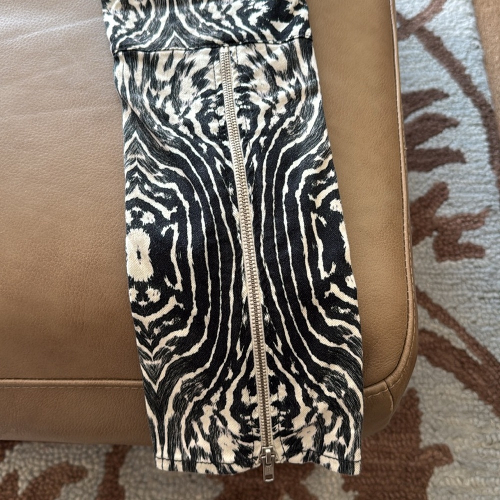 Pant - Picture 6 of 6